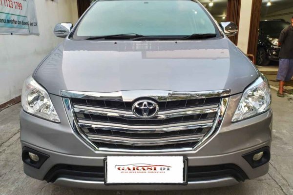 Grand Innova G AT 2.5