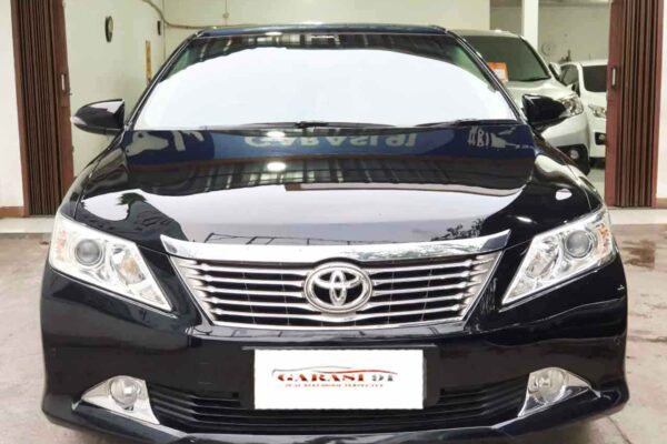 Camry V 2.5 AT