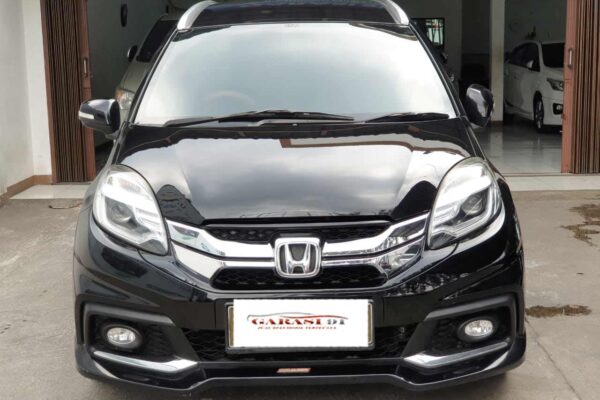 Mobilio RS AT