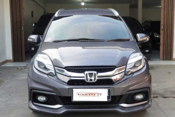 Mobilio RS AT