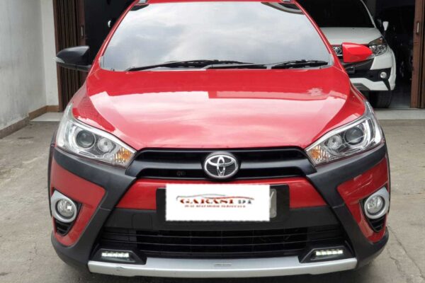 Yaris Haykers AT