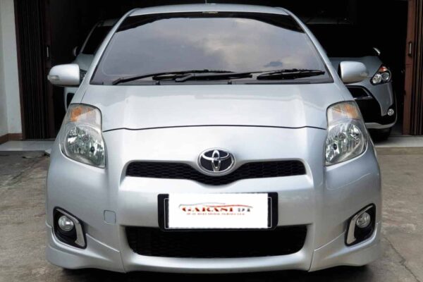 Yaris S limited AT