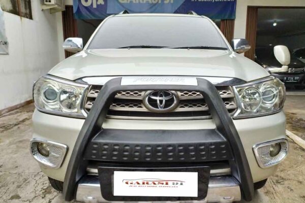 Fortuner G lux 2.7 AT