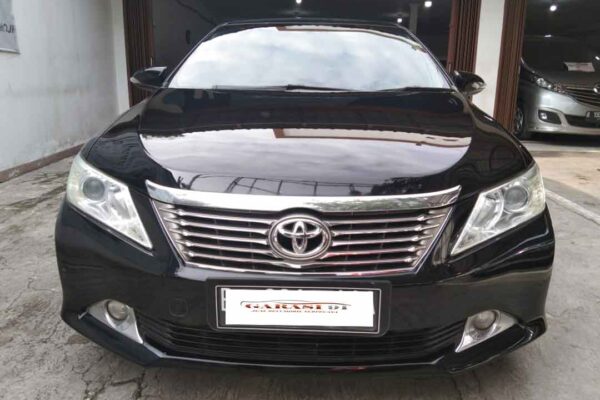 Camry V 2.5 AT