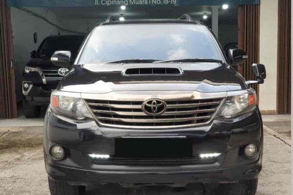 Toyota Fortuner G VNT At