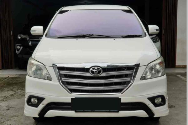 INNOVA G LUX AT