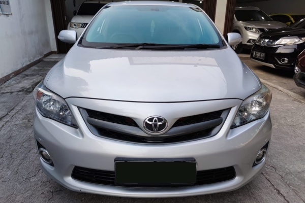 Toyota Altis V 2.0 AT
