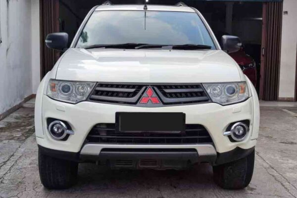 Pajero Dakkar 2.5 at