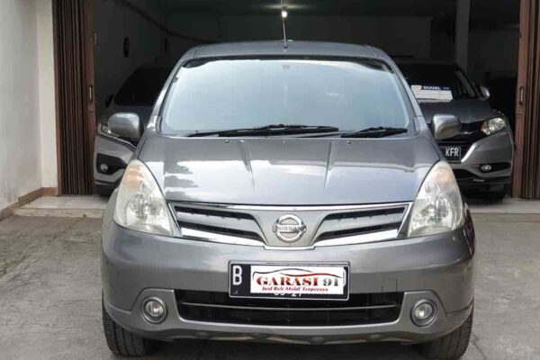 Grand Livina XV AT