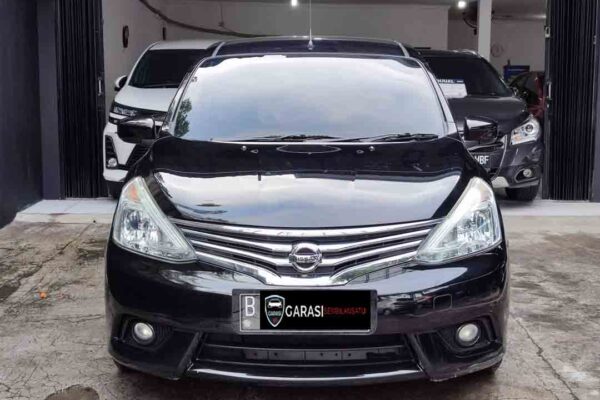 Grand livina XV AT