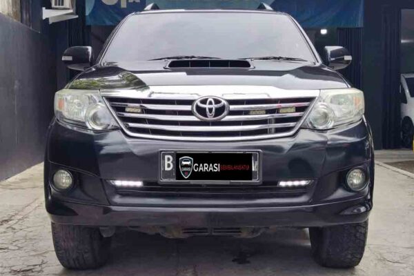 Fortuner VNT AT