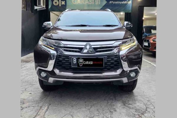 Pajero Dakar 4x2 AT
