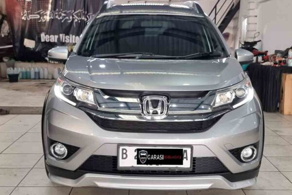 Br-v Prestige AT