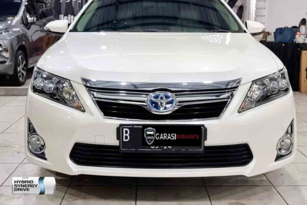 Camry 2.5 Hybird AT