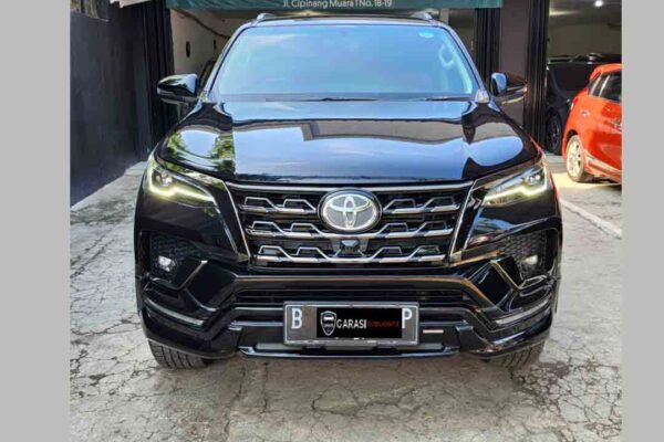 Fortuner 2.4 GR AT
