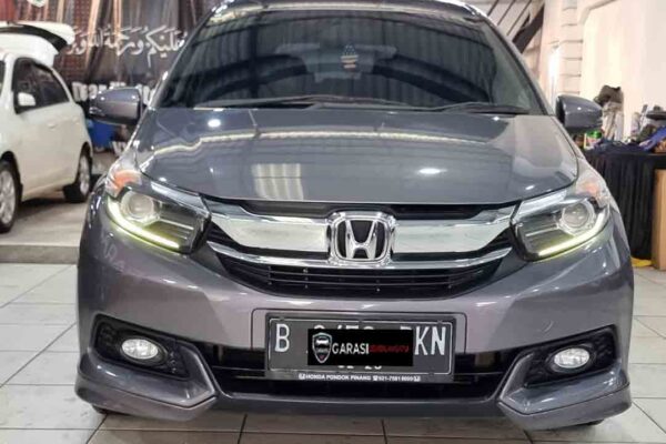 Mobilio E 1.5 Cvt
