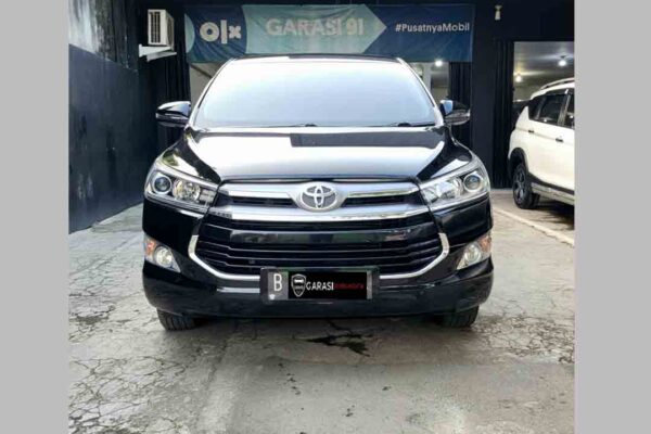 Innova V 2.4 Diesel AT