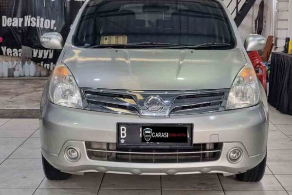 Grand Livina XV Ult AT