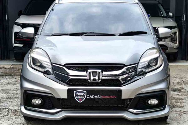 Mobilio RS CVT