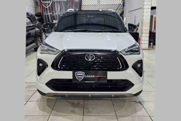 Yaris GR Cross Hybrid At