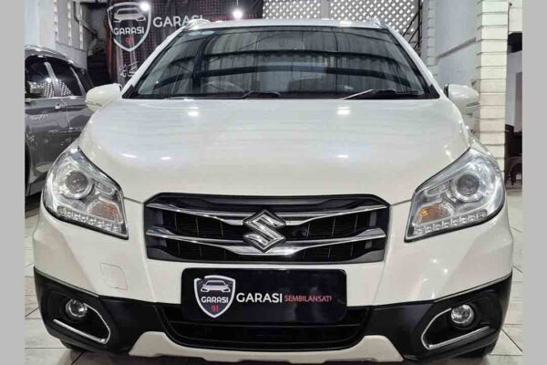 SX4 SCross AT