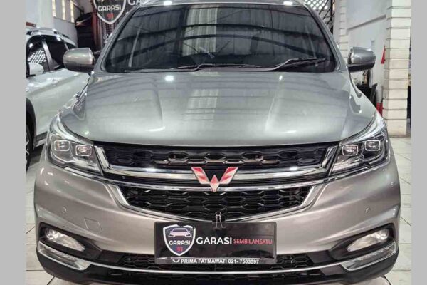 Cortez T Lux Sunroof AT