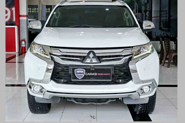 Pajero Dakar 4x2 AT