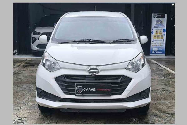 Sigra M 1.0 MT