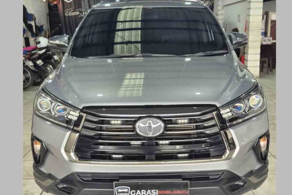 Innova Venturer 2.4 Diesel At