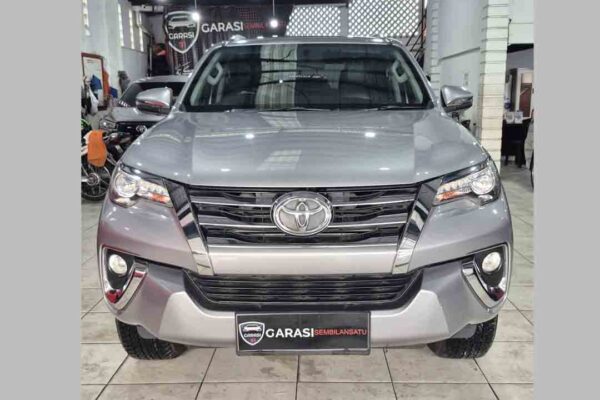 Fortuner VRZ 2.4 AT