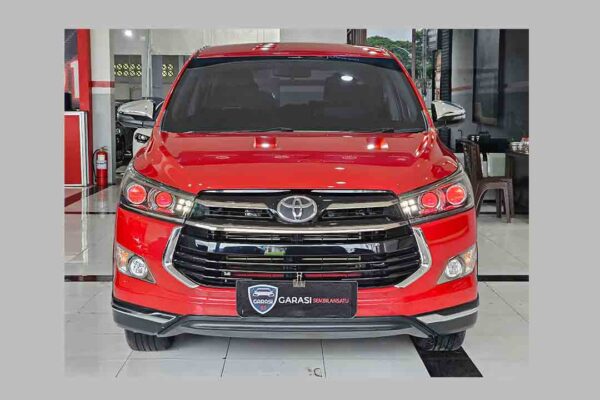 Innova Venturer 2.4 Diesel At