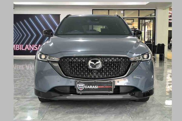 New CX5 AWD kuro Edition AT
