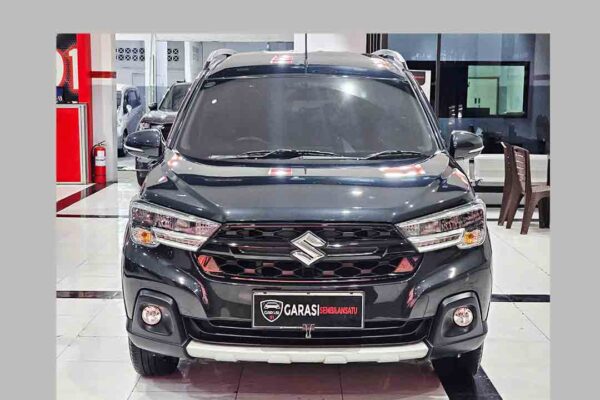 XL 7 Alpha Hybird At 2023