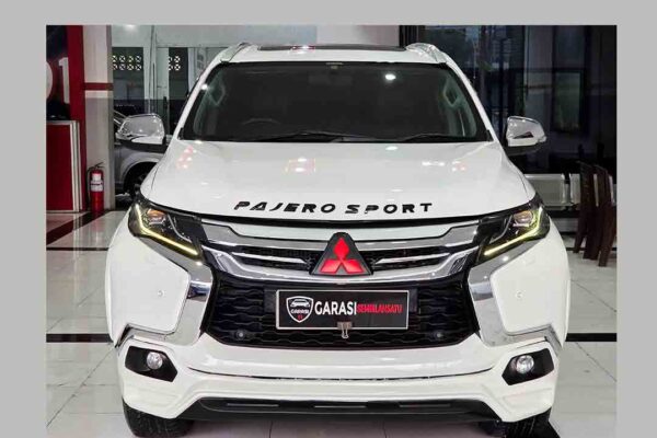 Pajero Dakar Limited AT