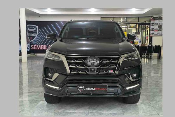 Fortuner GR sport 2.8